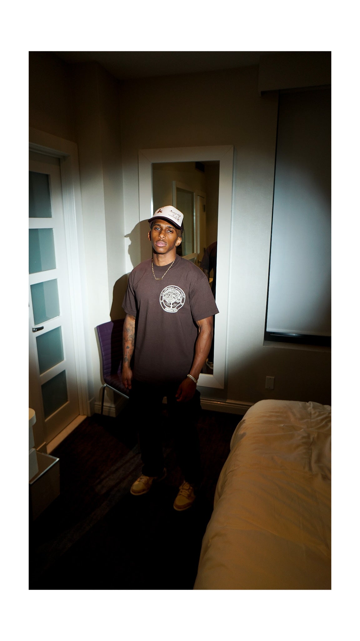 emblem tee '20 "brown"